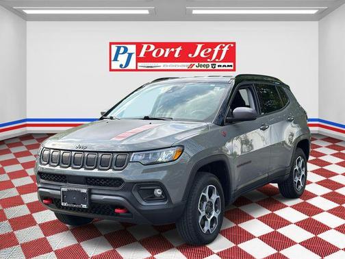 Sting-Gray Clearcoat 2022 Jeep Compass Trailhawk
