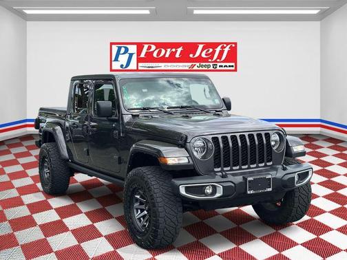 Granite Crystal Metallic Clearcoat 2022 Jeep Gladiator Sport S