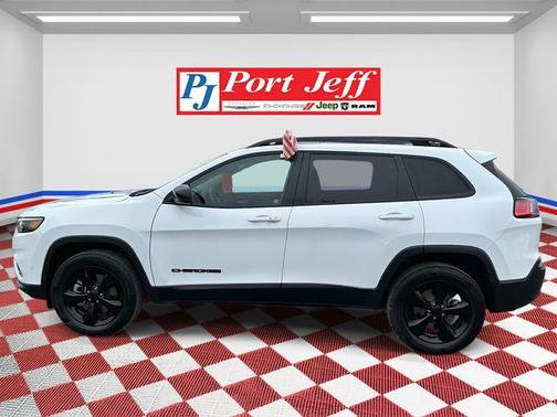 2023 Jeep Cherokee Altitude