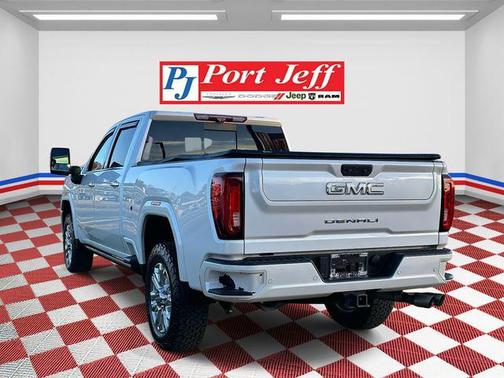 2022 GMC Sierra 2500 Denali