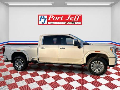 2022 GMC Sierra 2500 Denali