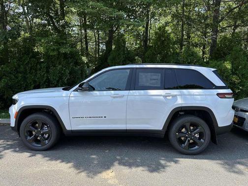 2025 Jeep Grand Cherokee Limited X