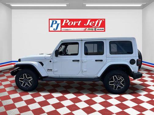 2025 Jeep Wrangler 4-Door Sahara 4x4