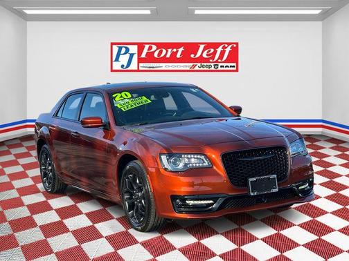 Canyon Sunset 2020 Chrysler 300 S