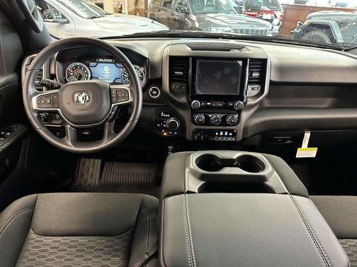 2025 RAM 1500 Warlock Crew Cab 4x4 5'7' Box