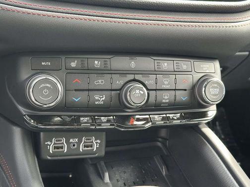 2025 Dodge Durango R/T Plus AWD