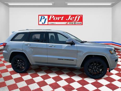 2021 Jeep Grand Cherokee Laredo