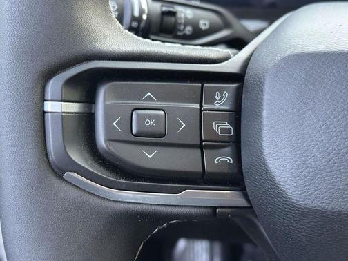 Bright White Clearcoat 2026 Jeep Cherokee Limited