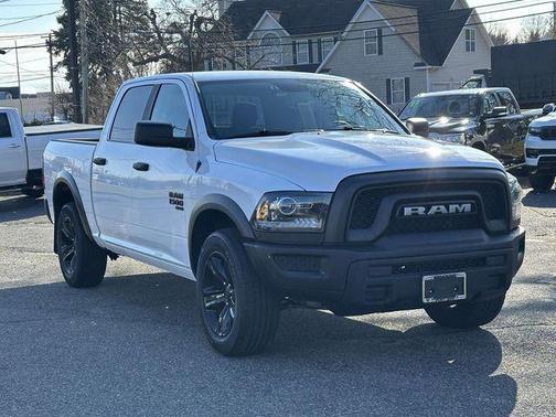 Bright White Clearcoat 2024 RAM 1500 Classic Warlock Crew Cab 4x4 5'7' Box