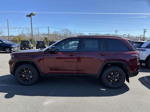 2025 Jeep Grand Cherokee Altitude