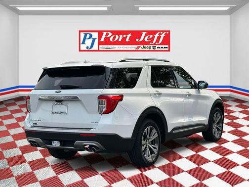 2020 Ford Explorer Platinum