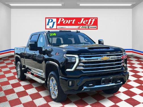 Black 2024 Chevrolet Silverado 2500 High Country