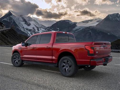 2025 Ford F-150 Lightning LARIAT
