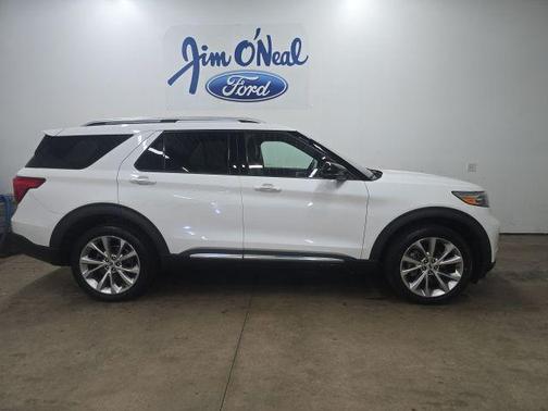 Star White Metallic Tri-Coat 2021 Ford Explorer Platinum