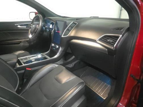 2023 Ford Edge ST