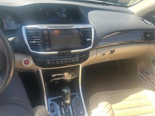 2017 Honda Accord Hybrid Touring