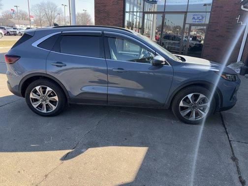 2024 Ford Escape Platinum