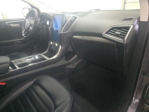 Carbonized Gray Metallic 2024 Ford Edge SEL