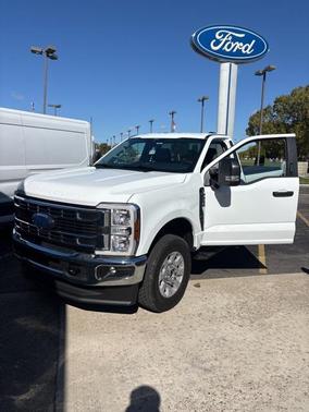 2024 Ford F-250 XLT