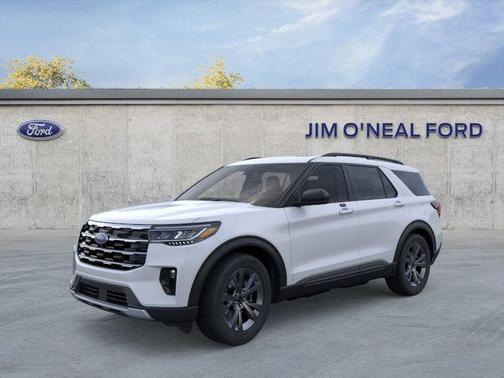 Space White Metallic 2026 Ford Explorer Active