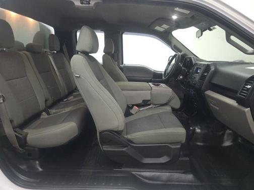 Oxford White 2018 Ford F-150 XL