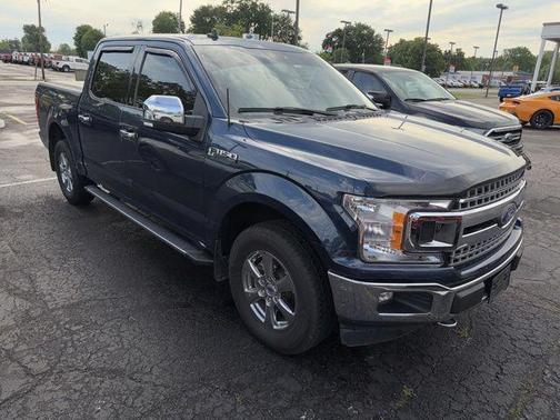 Blue 2019 Ford F-150 XLT