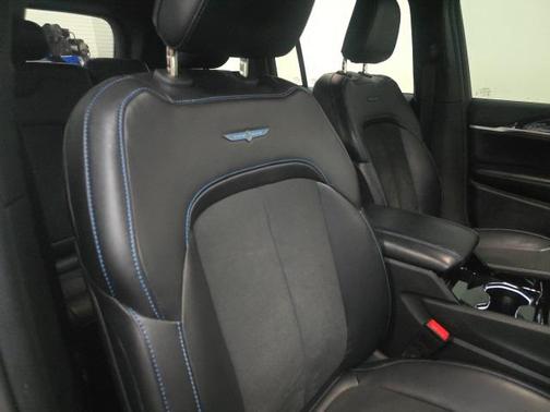 2022 Jeep Grand Cherokee 4xe Trailhawk