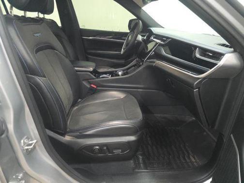 2022 Jeep Grand Cherokee 4xe Trailhawk