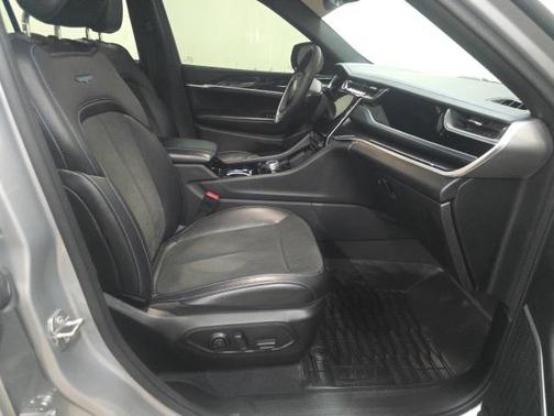 2022 Jeep Grand Cherokee 4xe Trailhawk