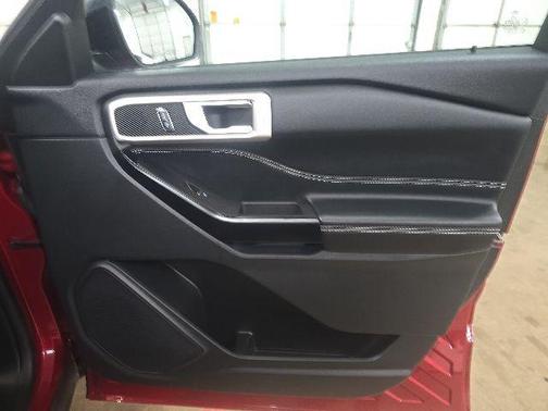 Rapid Red Metallic Tinted Clearcoat 2022 Ford Explorer ST