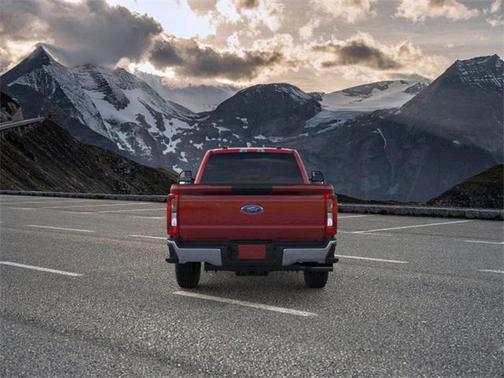 2025 Ford F-250 XLT