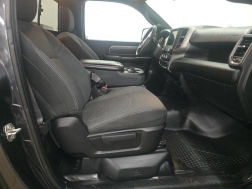 2021 RAM 2500 Tradesman Regular Cab 4x4 8' Box