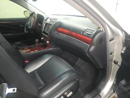 2010 Lexus LS 460 Base