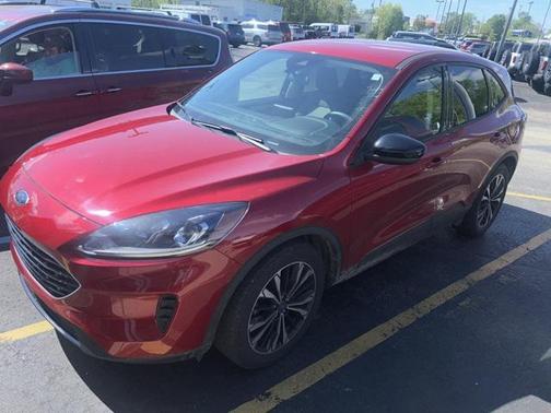 2022 Ford Escape SE