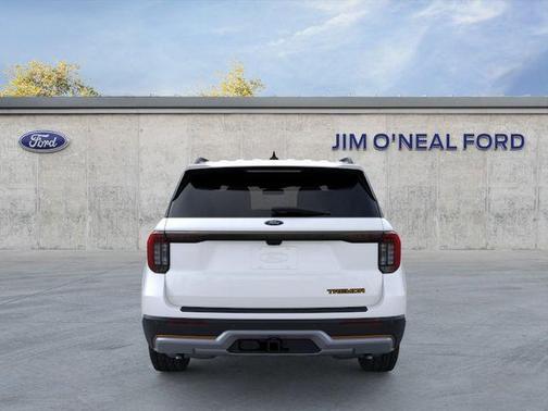 Star White Metallic Tri-Coat 2026 Ford Explorer Tremor