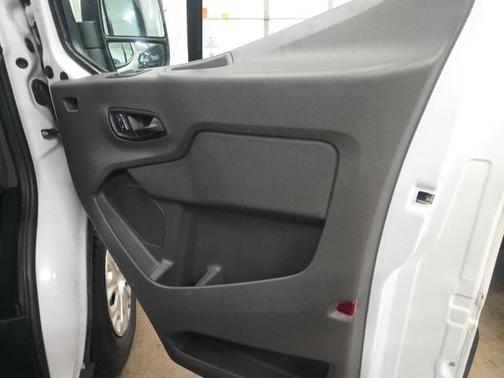 2022 Ford Transit-350 XLT