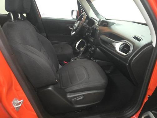 2019 Jeep Renegade Latitude