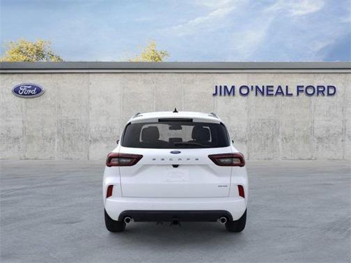 2026 Ford Escape ST-Line Elite