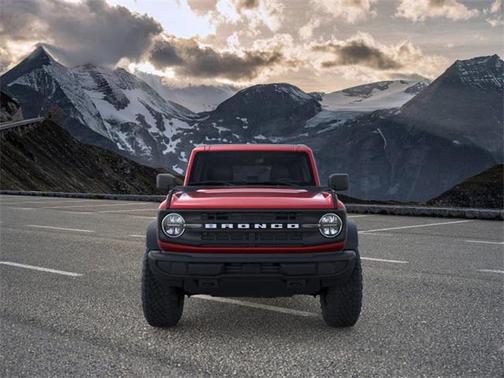 2025 Ford Bronco Base