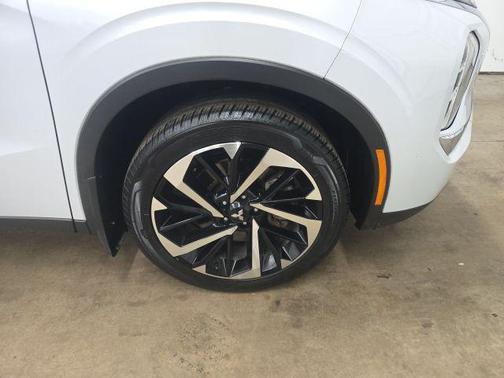 2022 Mitsubishi Outlander ES 2.5 S-AWC