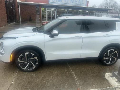 2022 Mitsubishi Outlander ES 2.5 S-AWC