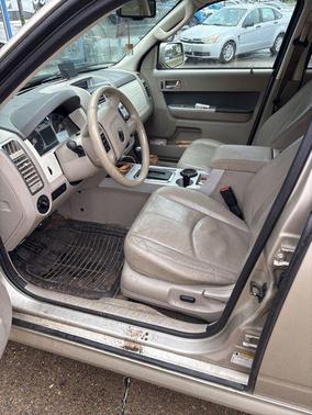 Gold Leaf Metallic 2010 Mercury Mariner Premier