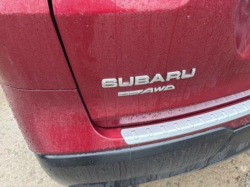 Crimson Red Pearl 2023 Subaru Ascent Limited 8-Passenger