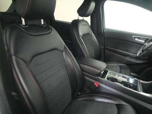 2022 Ford Edge ST Line
