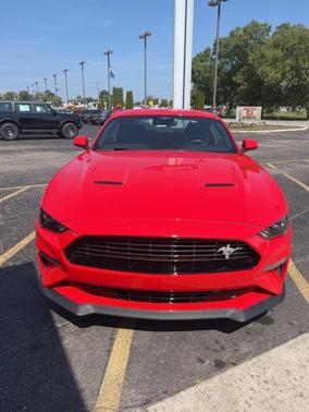 2021 Ford Mustang EcoBoost