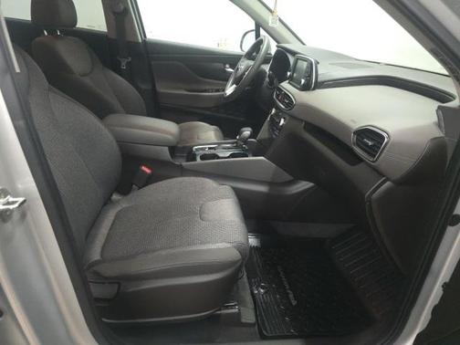 2019 Hyundai SANTA FE SEL 2.4
