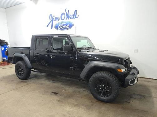 2023 Jeep Gladiator Sport S