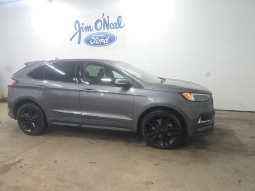 2021 Ford Edge ST