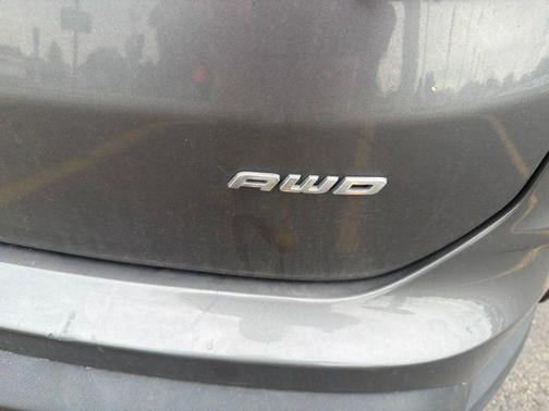 Carbonized Gray Metallic 2024 Ford Edge SEL
