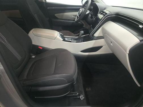 Shimmering Silver 2024 Hyundai TUCSON SEL